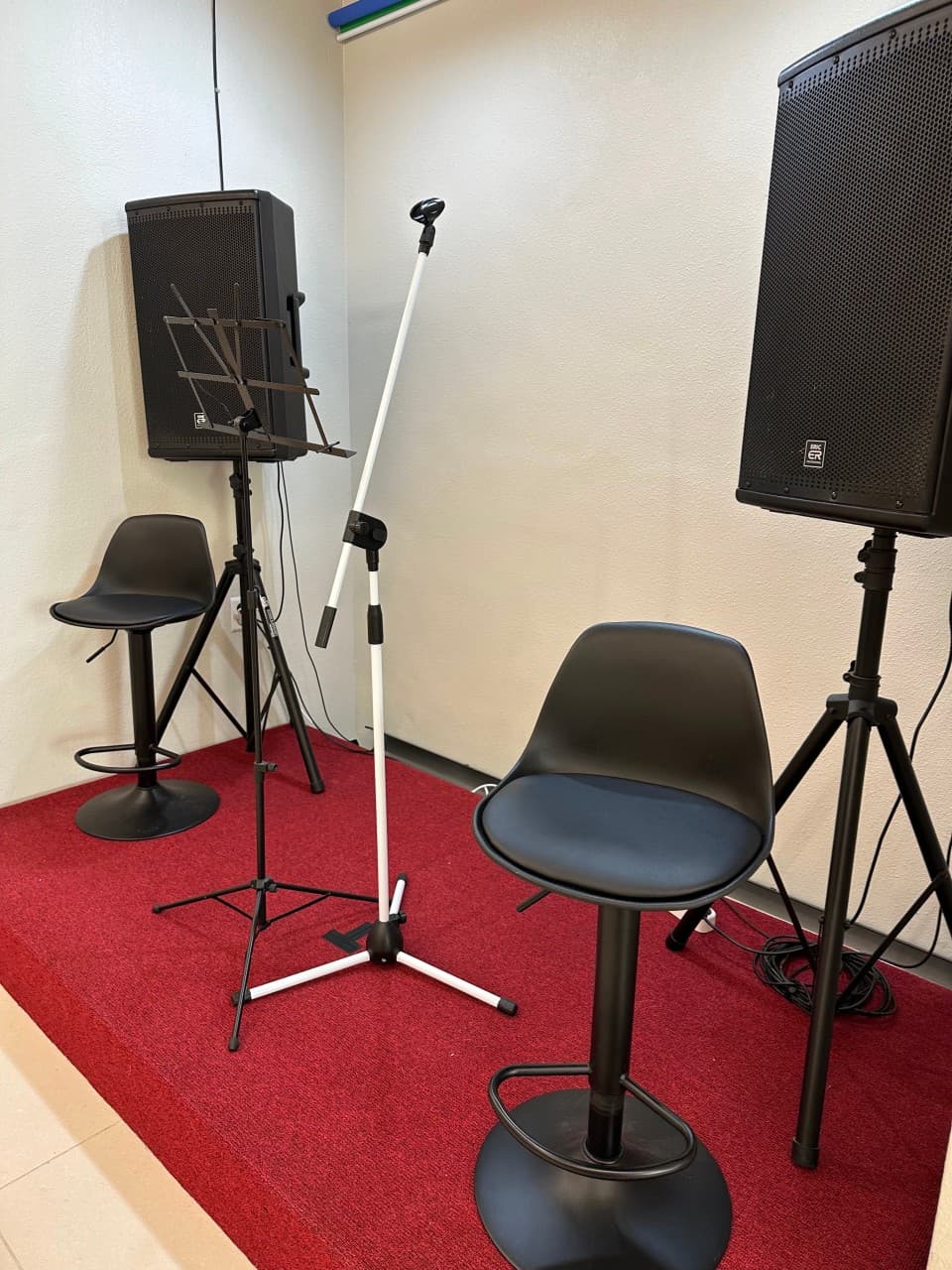 온리보컬 시설 1